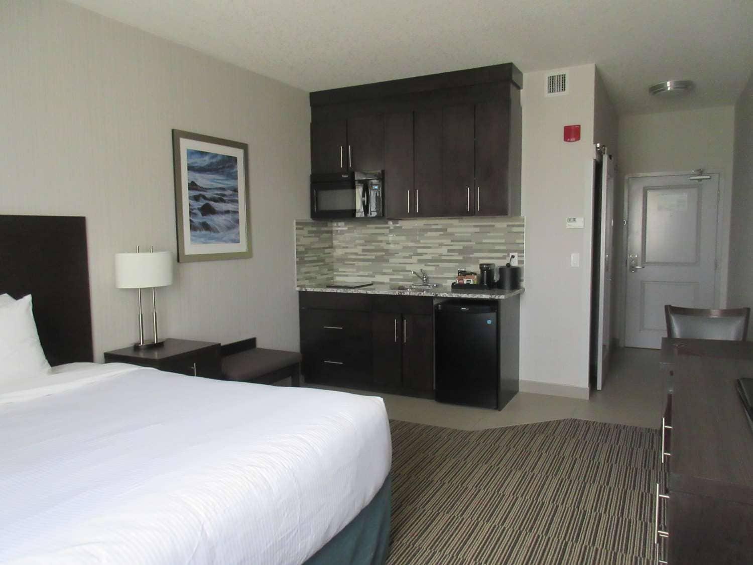 Best Western Plus Airdrie Gateway Eksteriør bilde