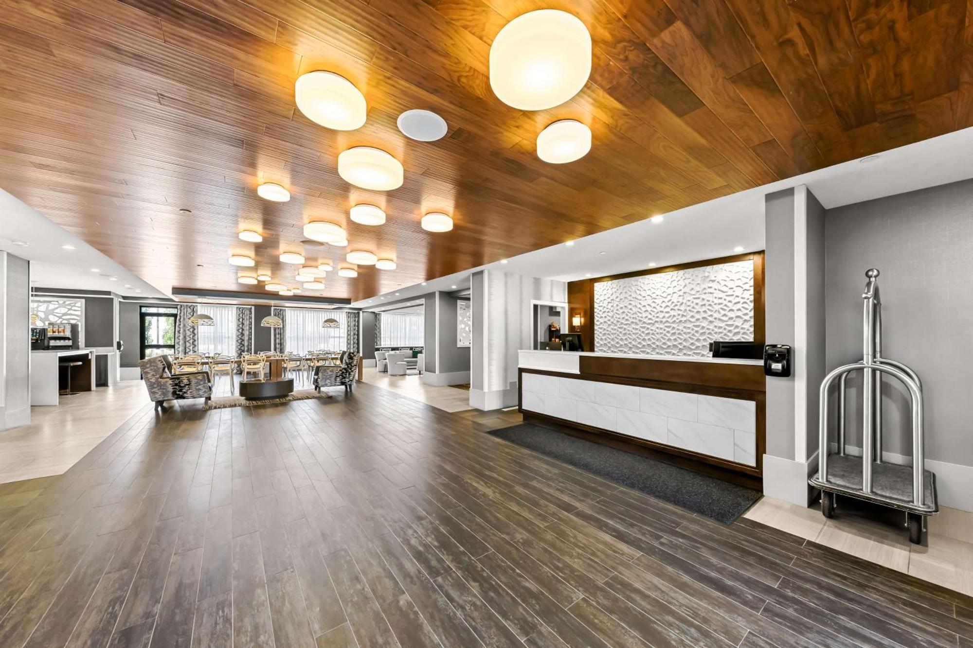 Best Western Plus Airdrie Gateway Eksteriør bilde